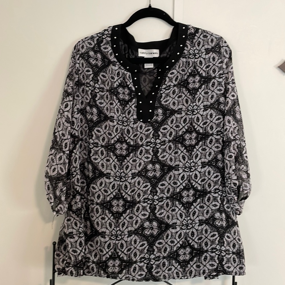 2x Cathy Daniels Blouse